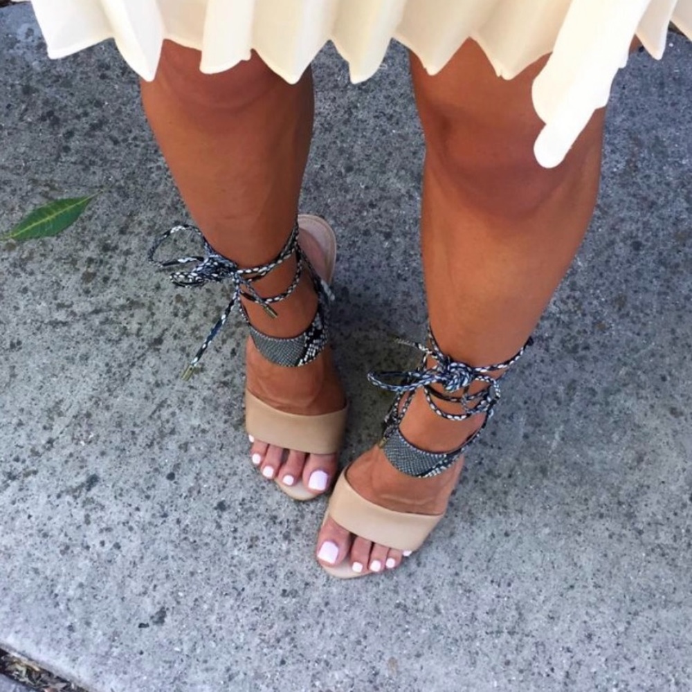 Splendid, snake skin and tan shoe, lace up with snake skin shoelace